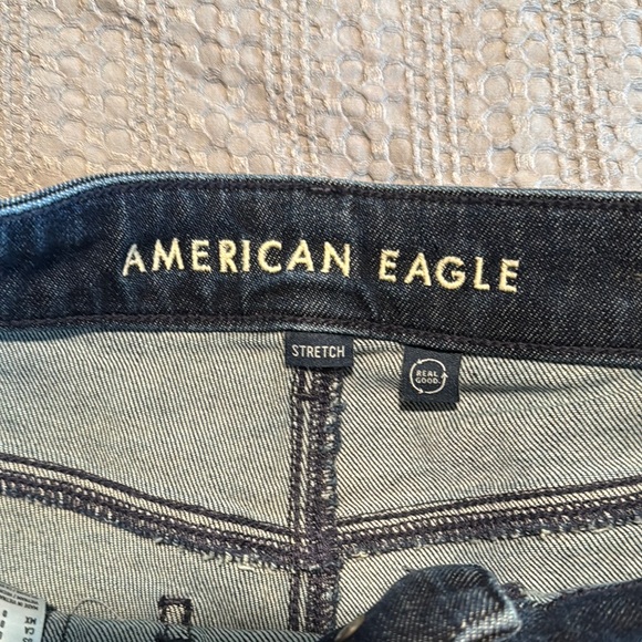American Eagle Stretch Jeans - Picture 2 of 4